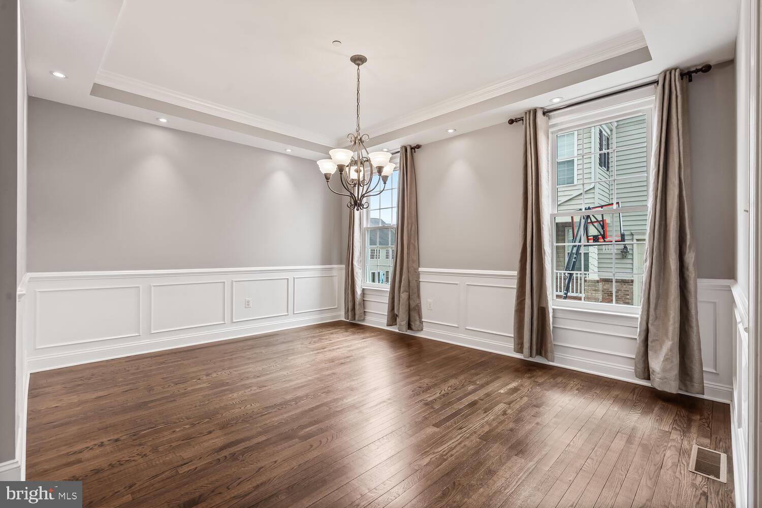 BRAMBLETON - Residential