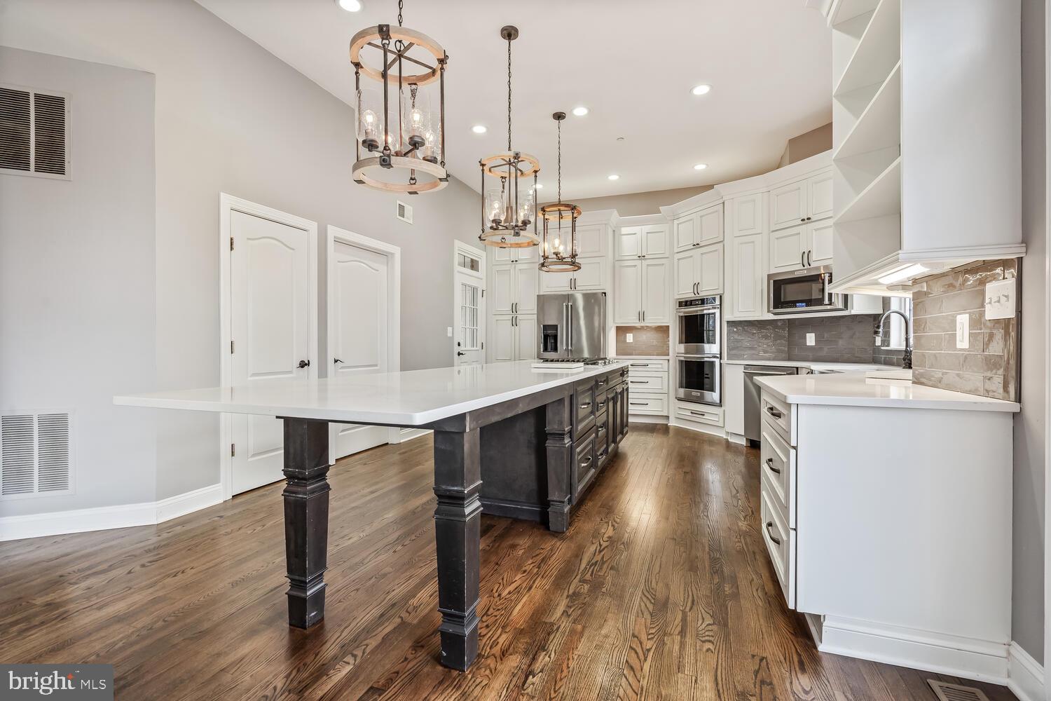 BRAMBLETON - Residential