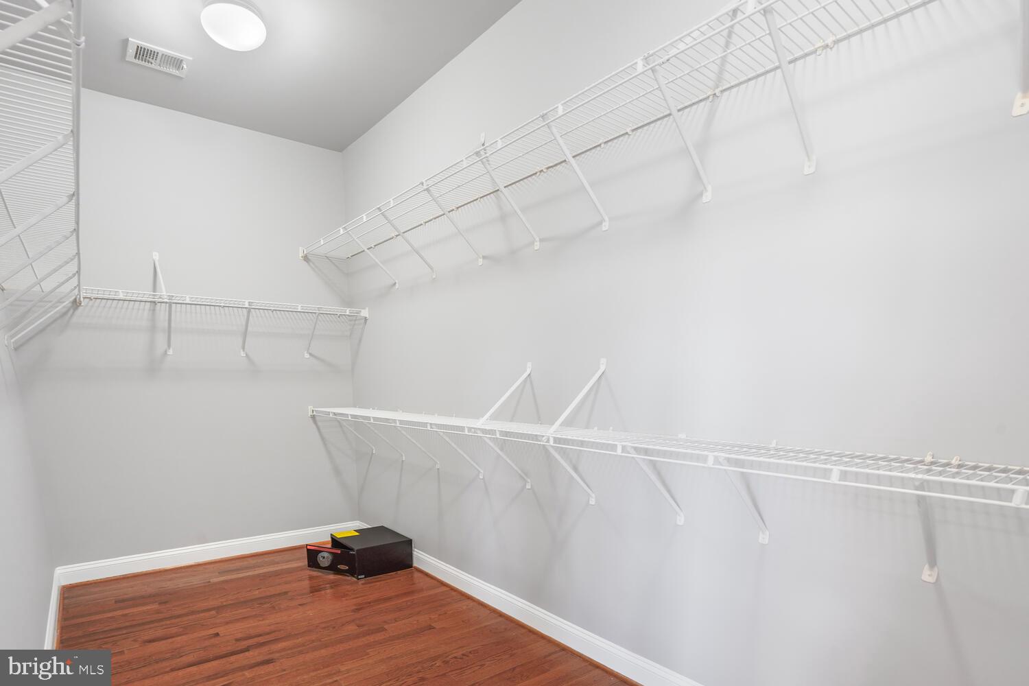 BRAMBLETON - Residential