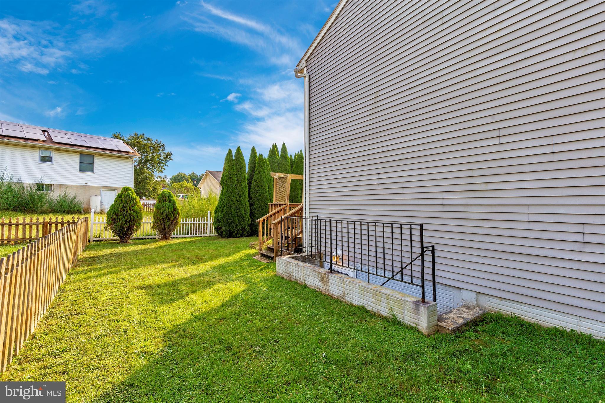 WAKEFIELD ON THE GREEN - Residential