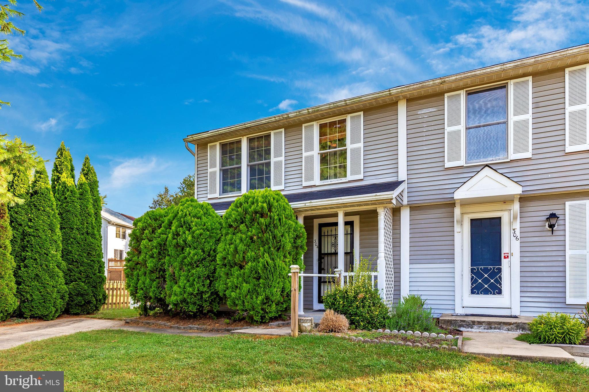 WAKEFIELD ON THE GREEN - Residential