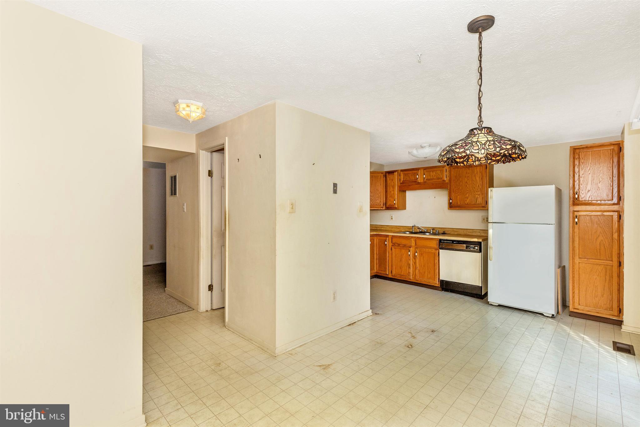 WAKEFIELD ON THE GREEN - Residential