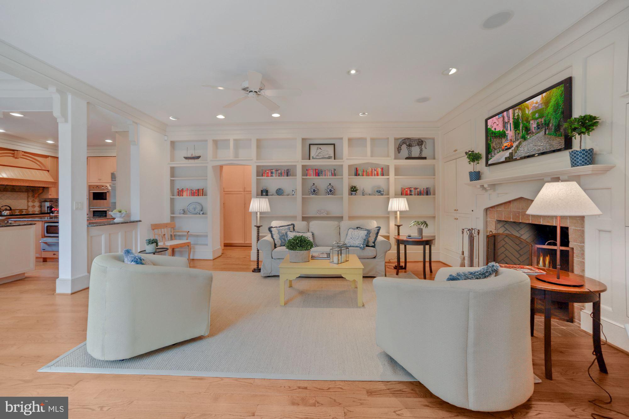 FOREST HILLS - Residential