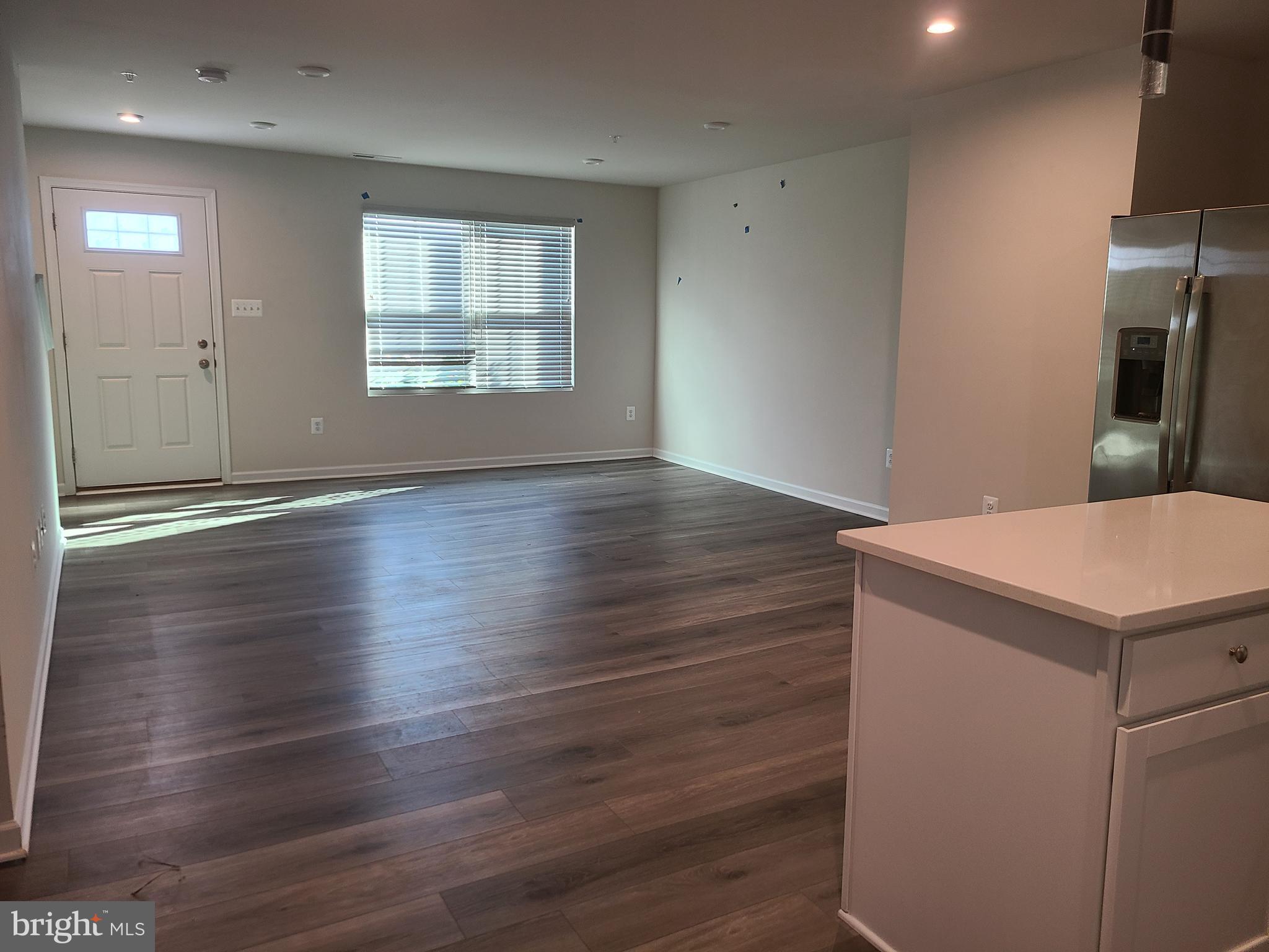 HERON POINT - Residential