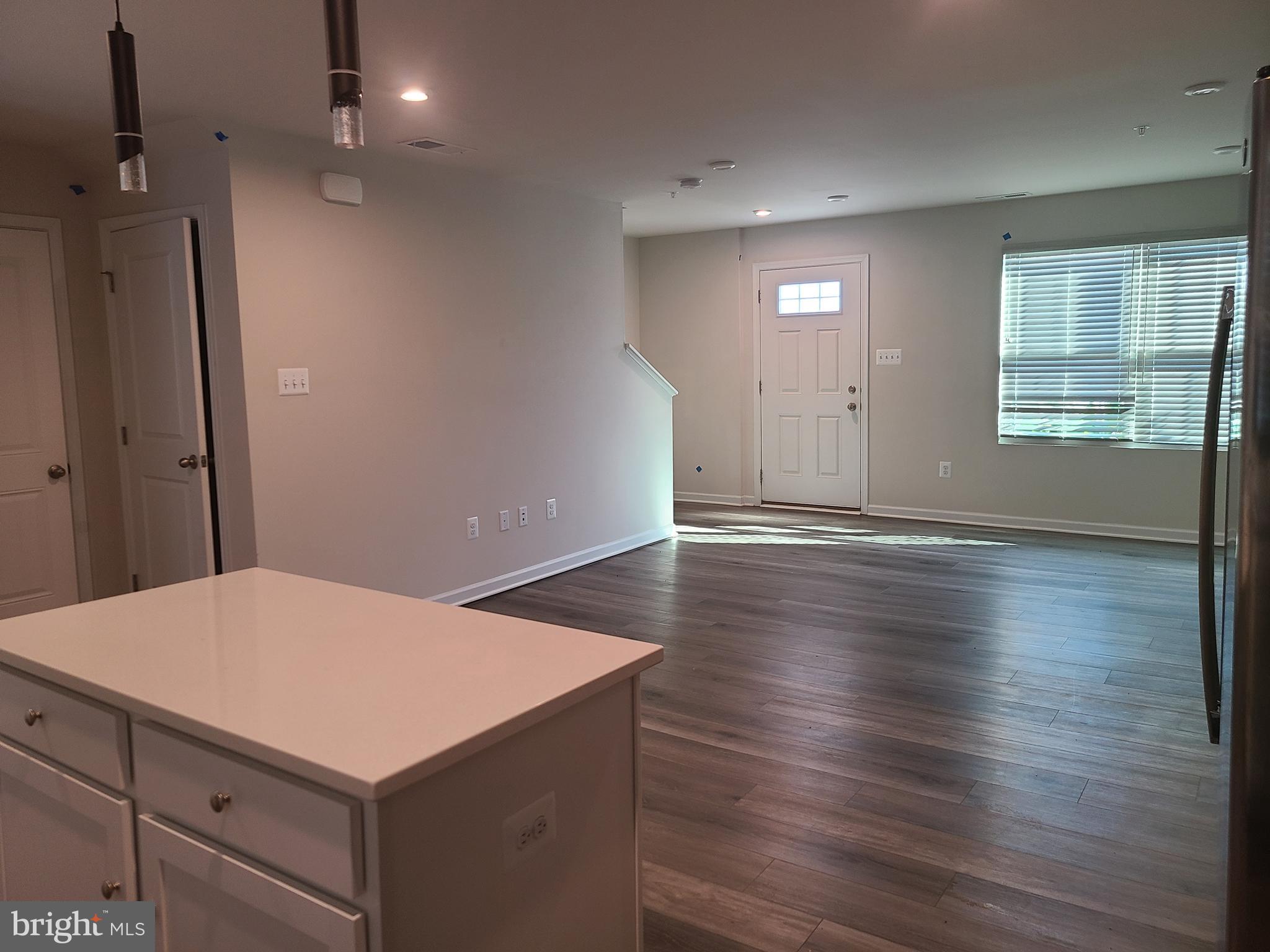 HERON POINT - Residential