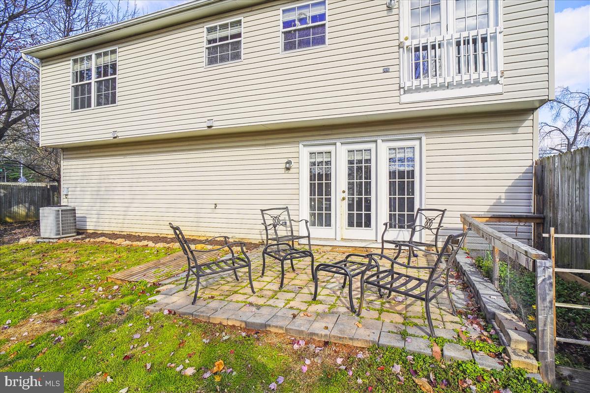 BROWNS - Residential Lease