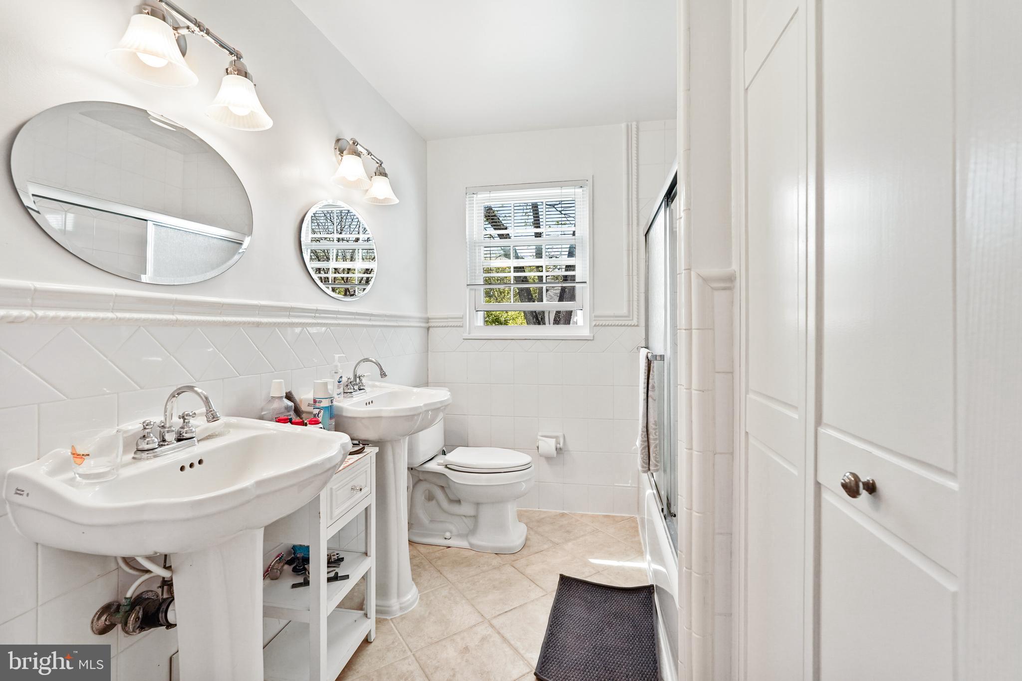 FAIRCHESTER - Residential