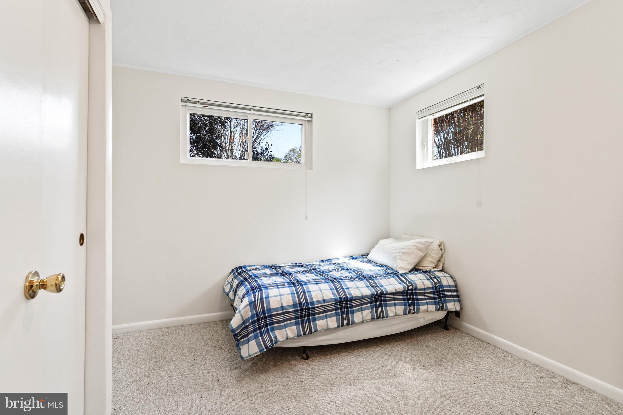 FAIRCHESTER - Residential