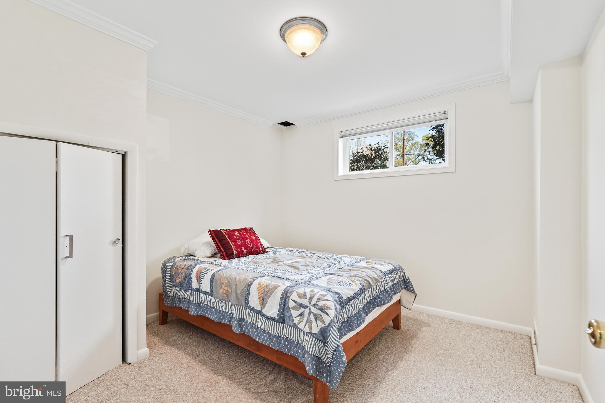 FAIRCHESTER - Residential