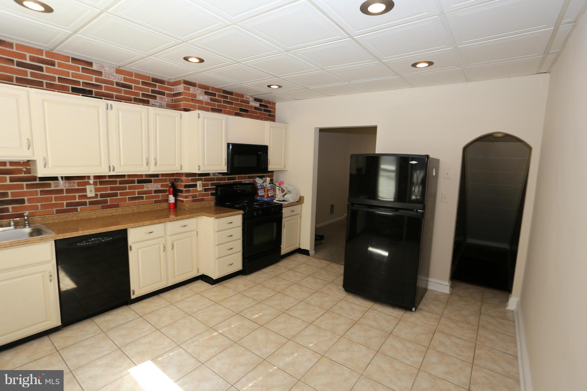 CANTON - Residential Lease