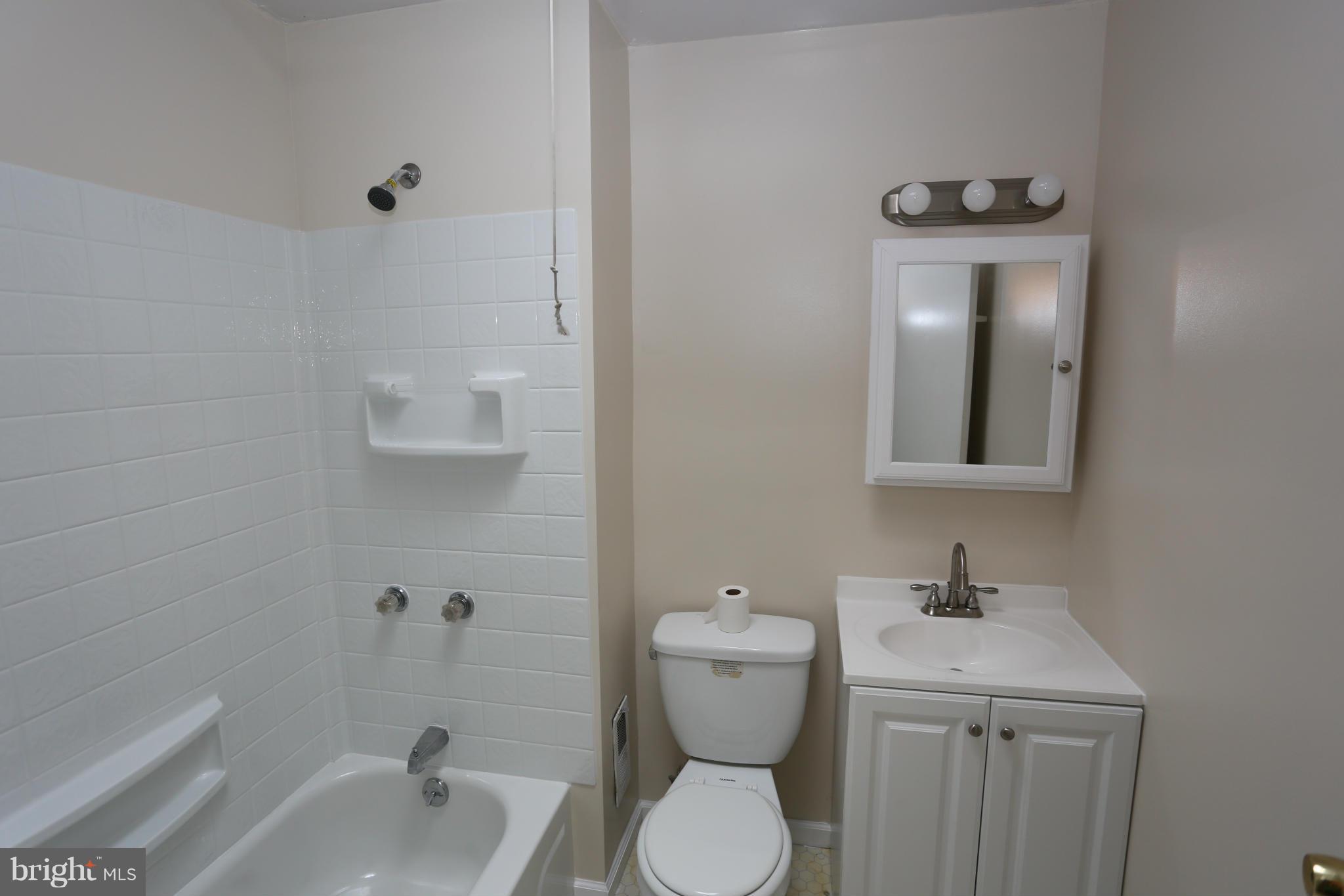 CANTON - Residential Lease