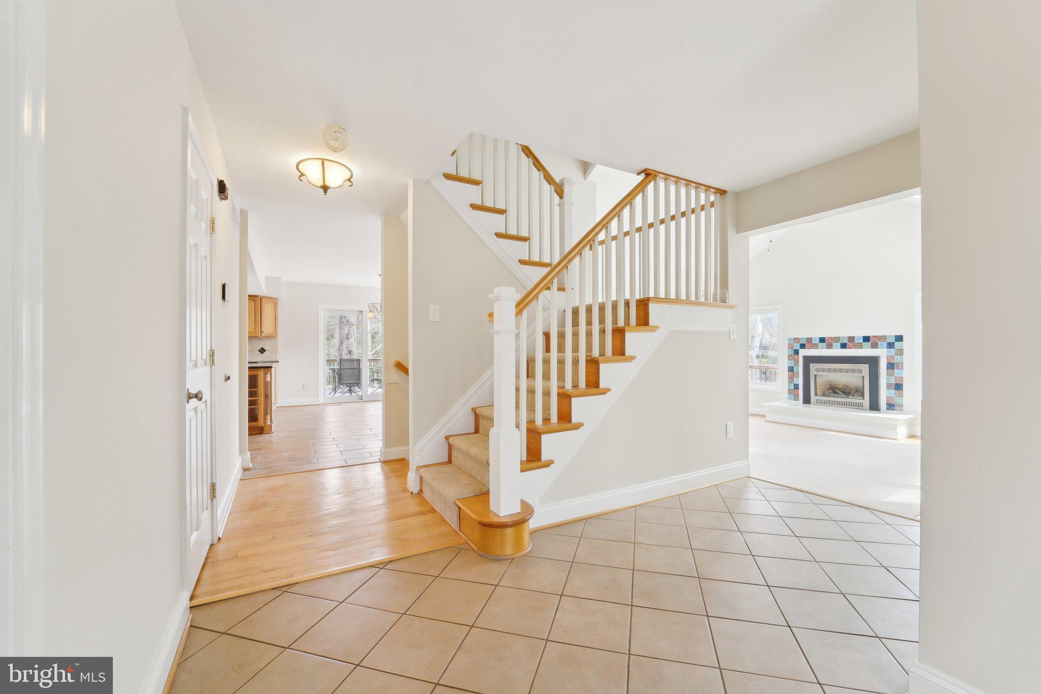 STEWARTS LANDING - Residential