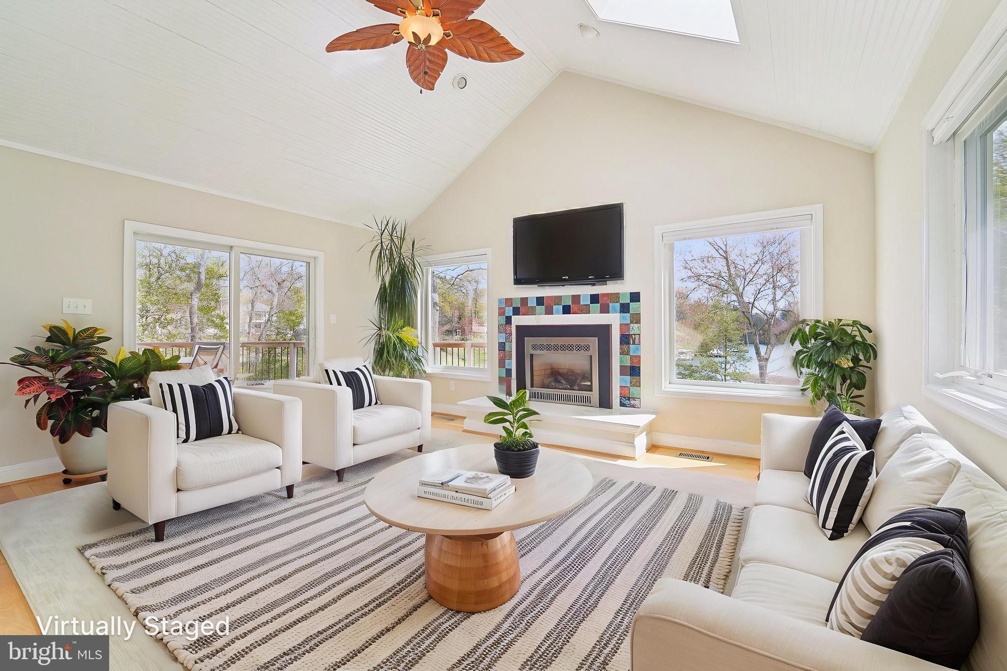 STEWARTS LANDING - Residential