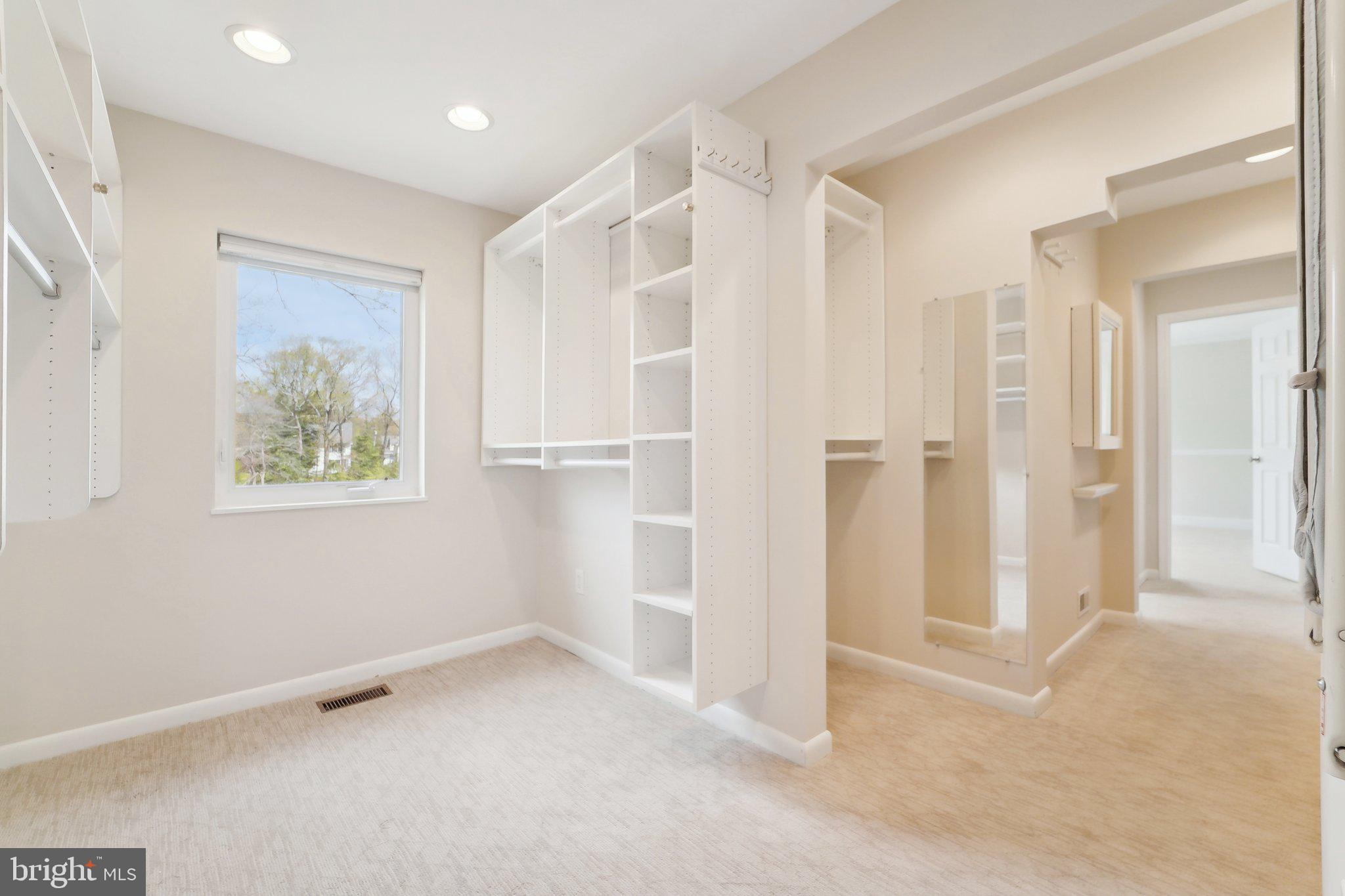 STEWARTS LANDING - Residential