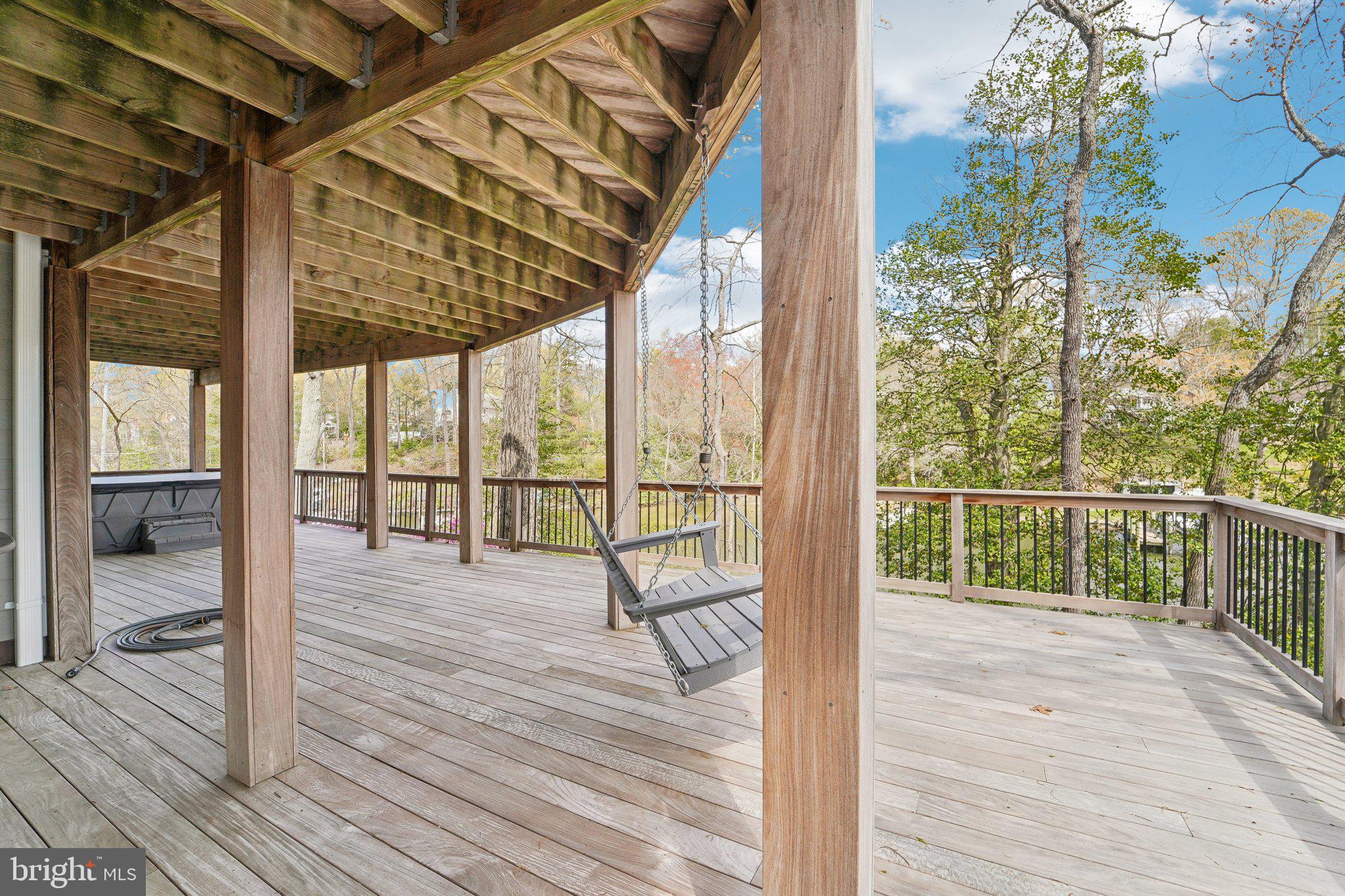 STEWARTS LANDING - Residential