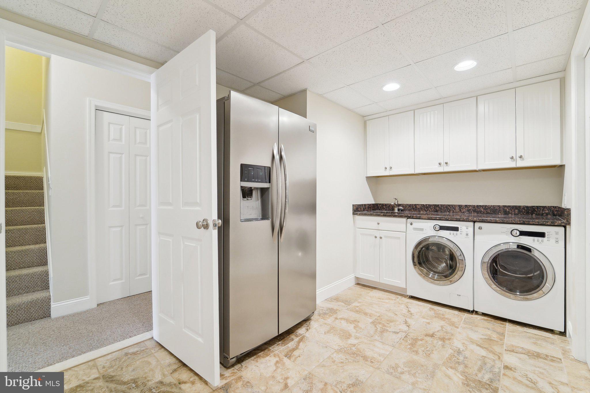 STEWARTS LANDING - Residential