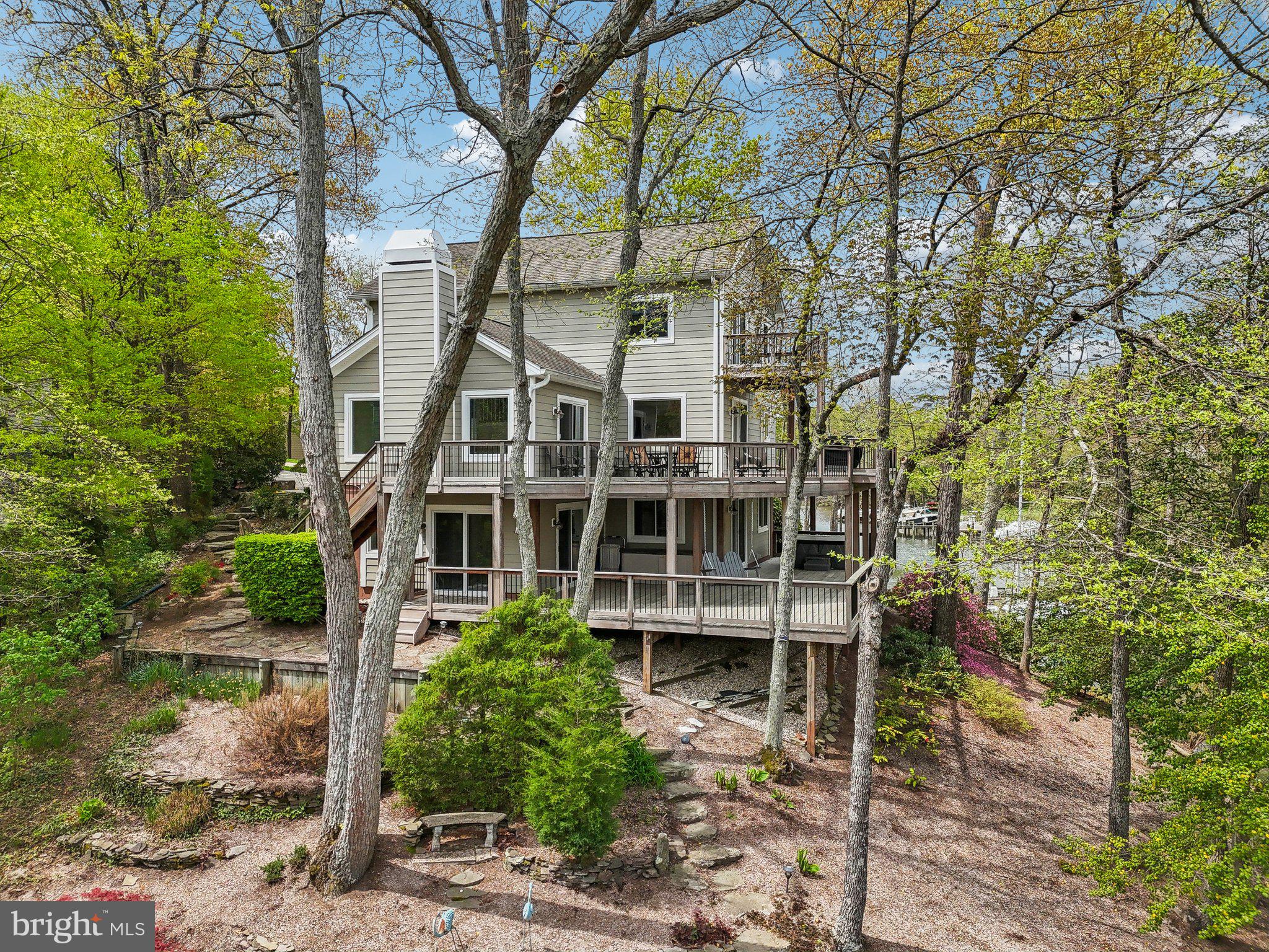 STEWARTS LANDING - Residential