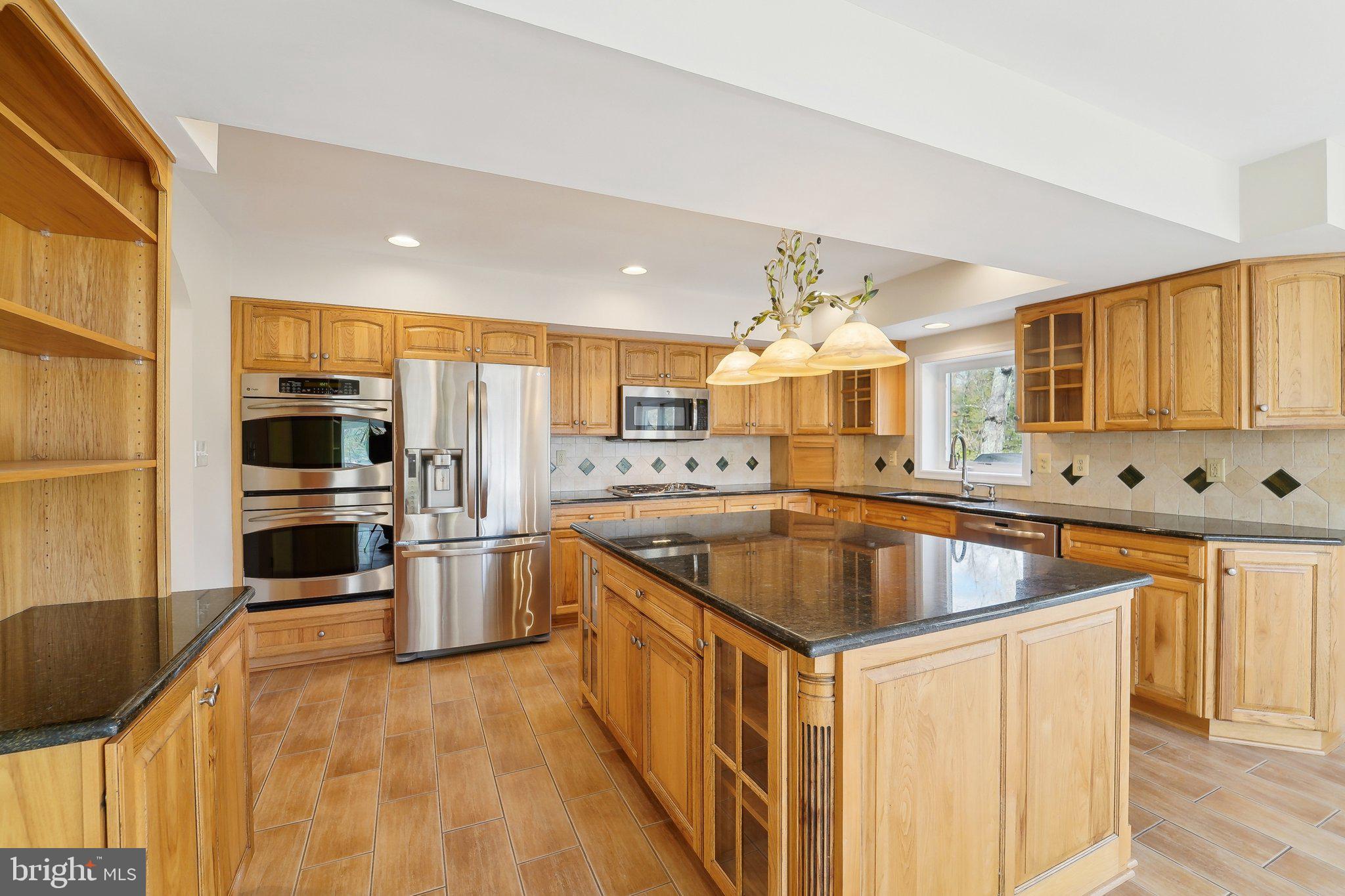 STEWARTS LANDING - Residential