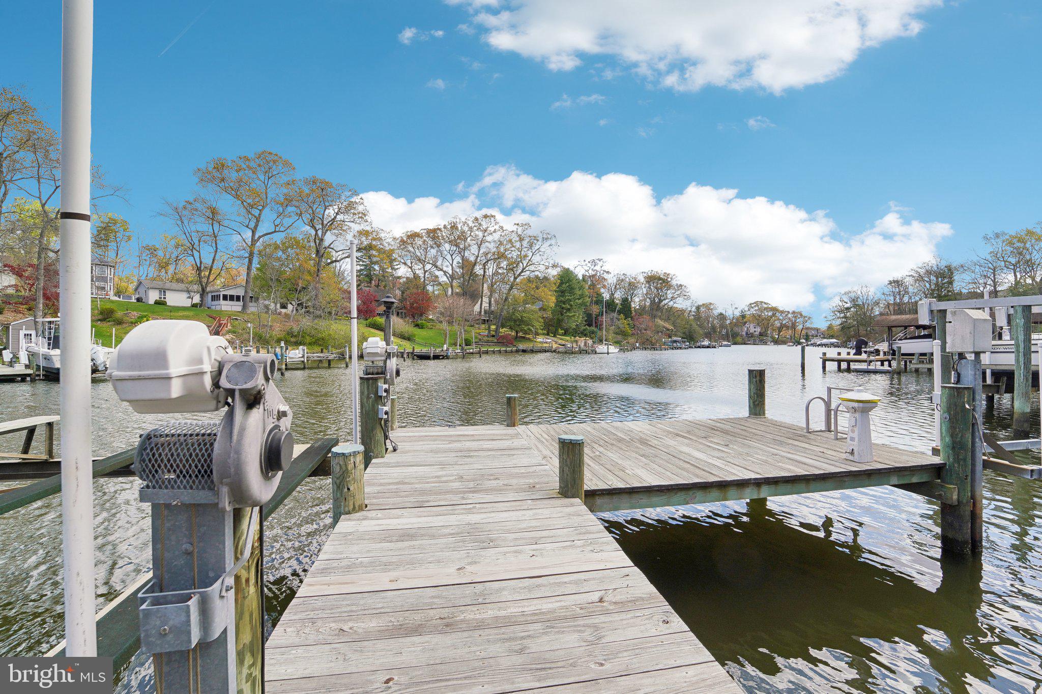 STEWARTS LANDING - Residential