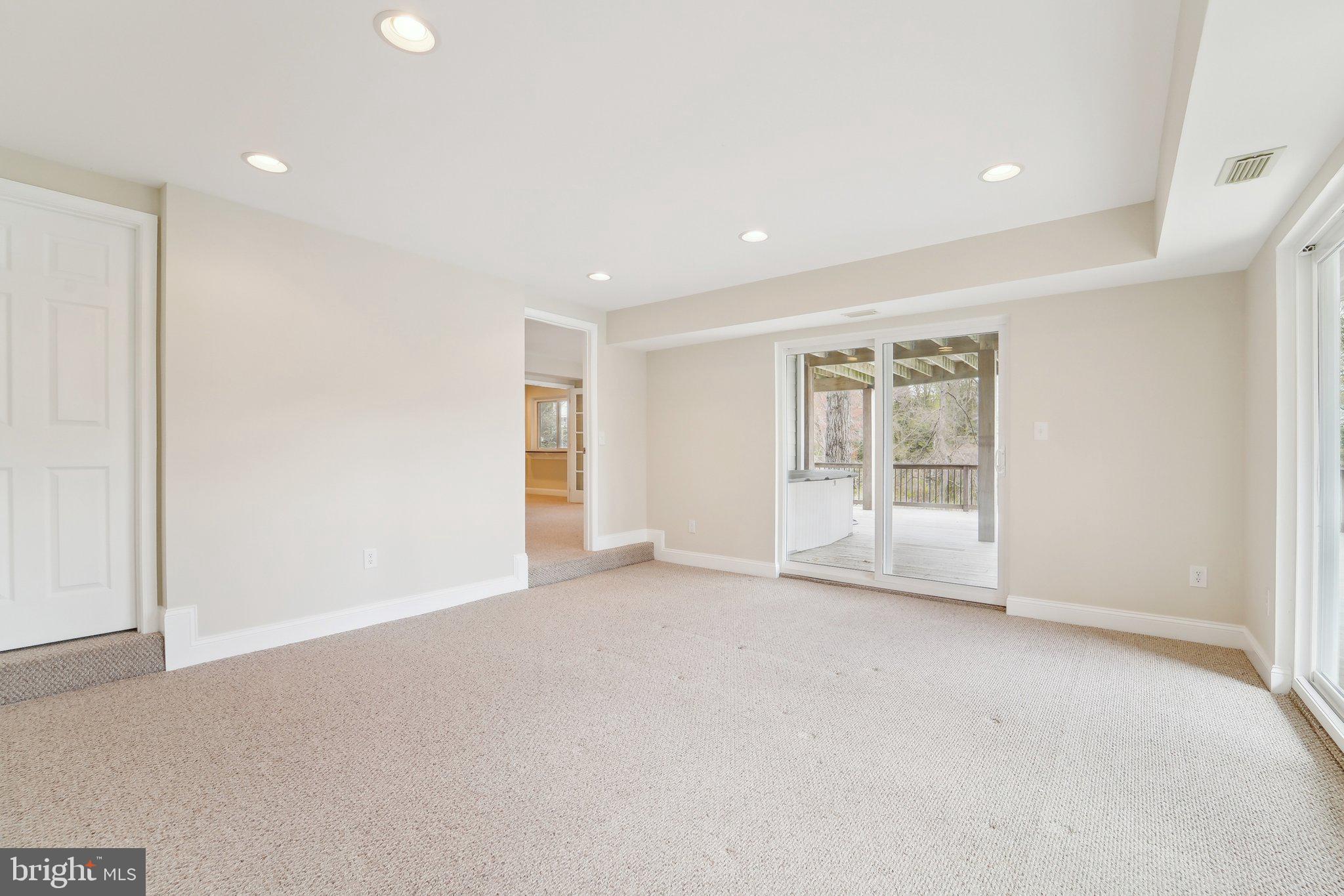 STEWARTS LANDING - Residential