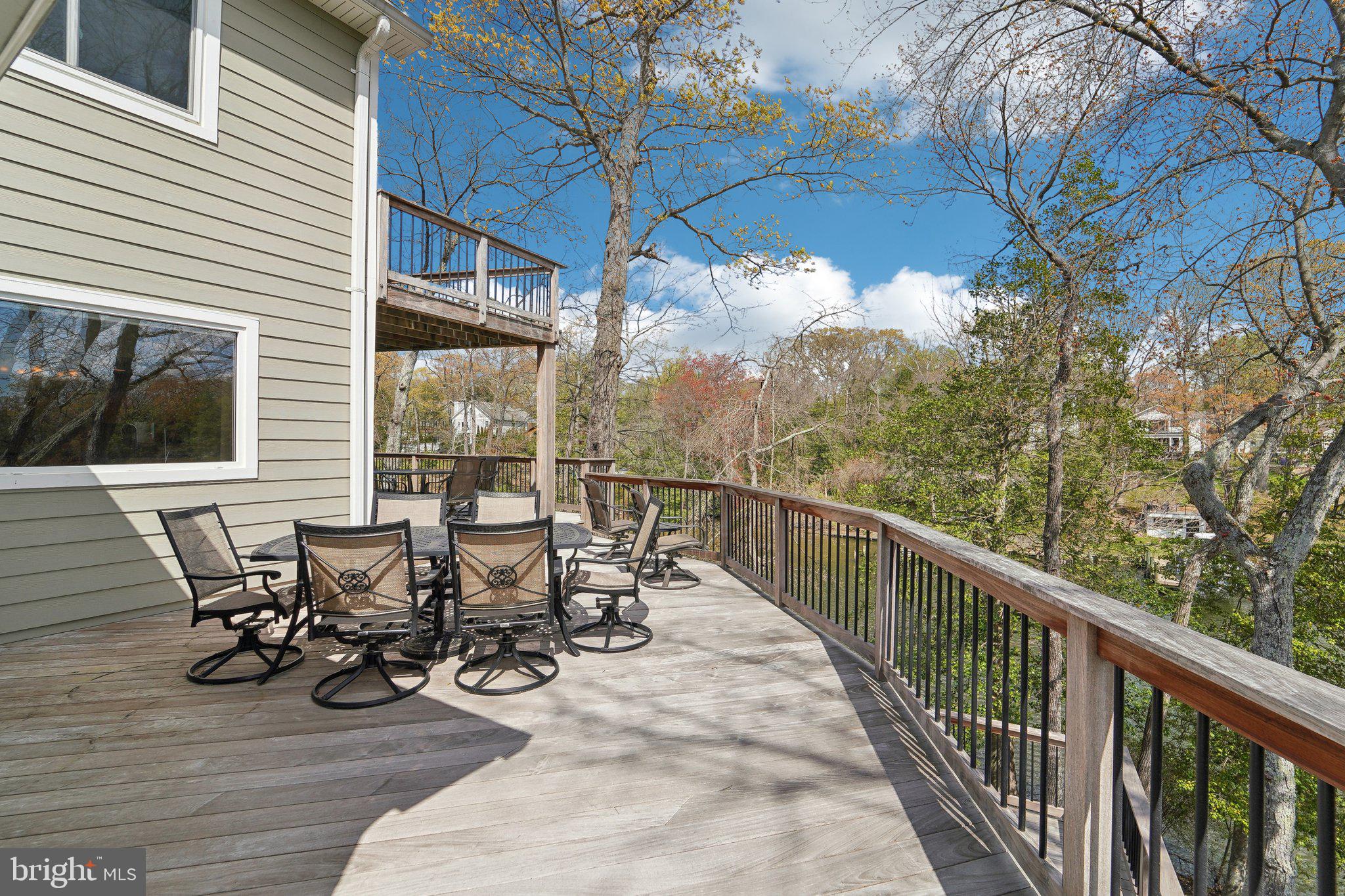 STEWARTS LANDING - Residential