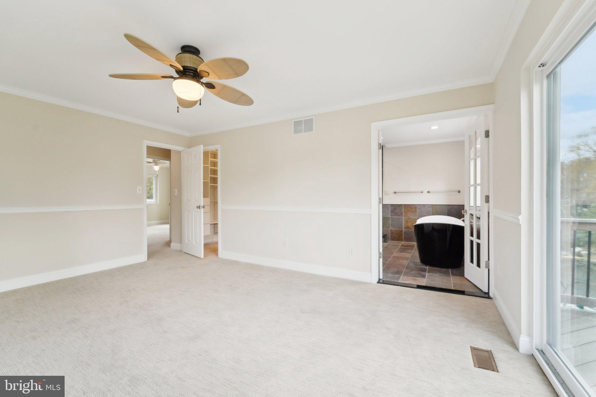 STEWARTS LANDING - Residential