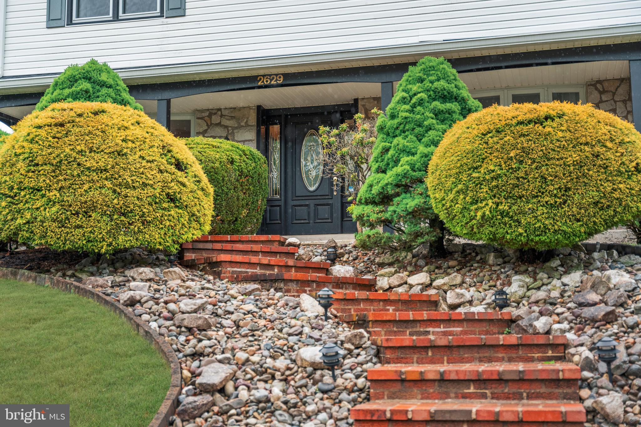 2629 BARRY LANE