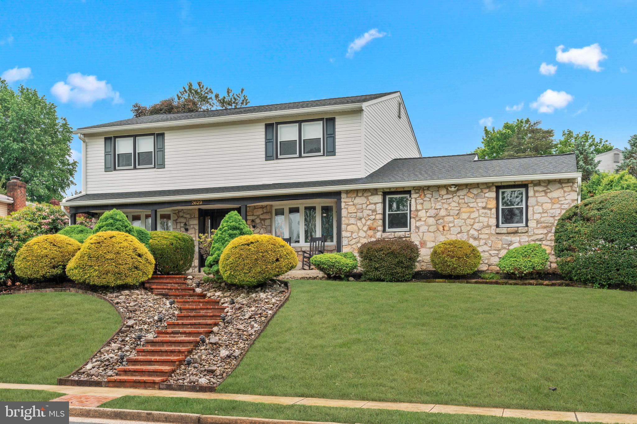 2629 BARRY LANE