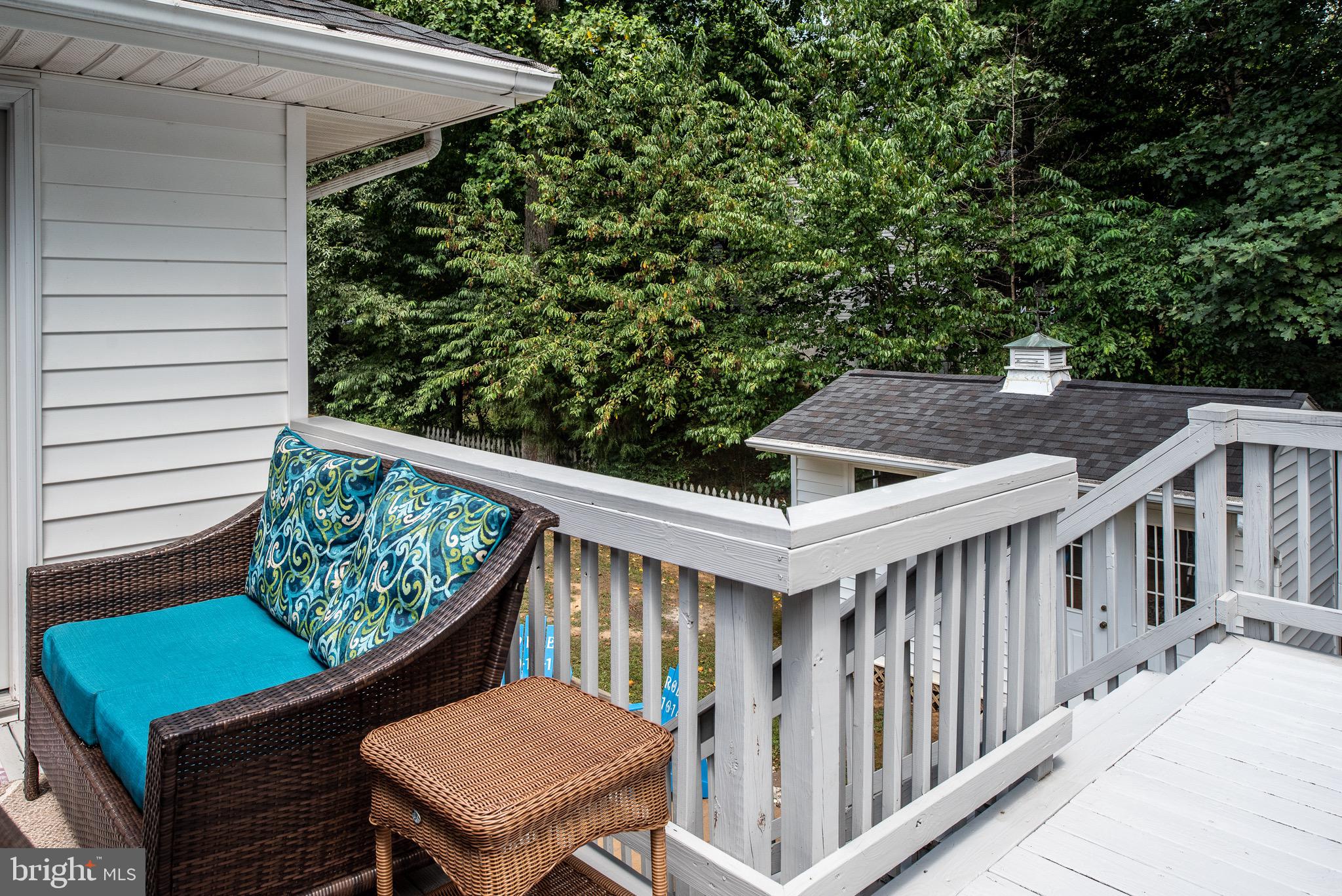 RIDGE POINTE - Residential