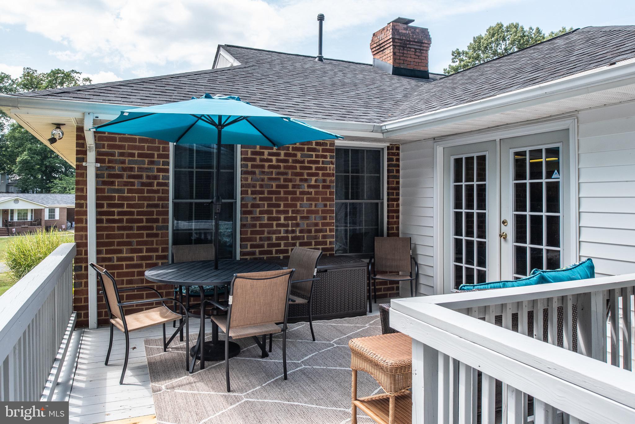 RIDGE POINTE - Residential