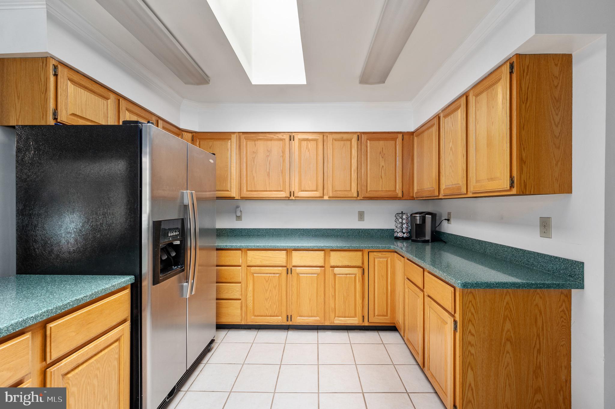 RIDGE POINTE - Residential