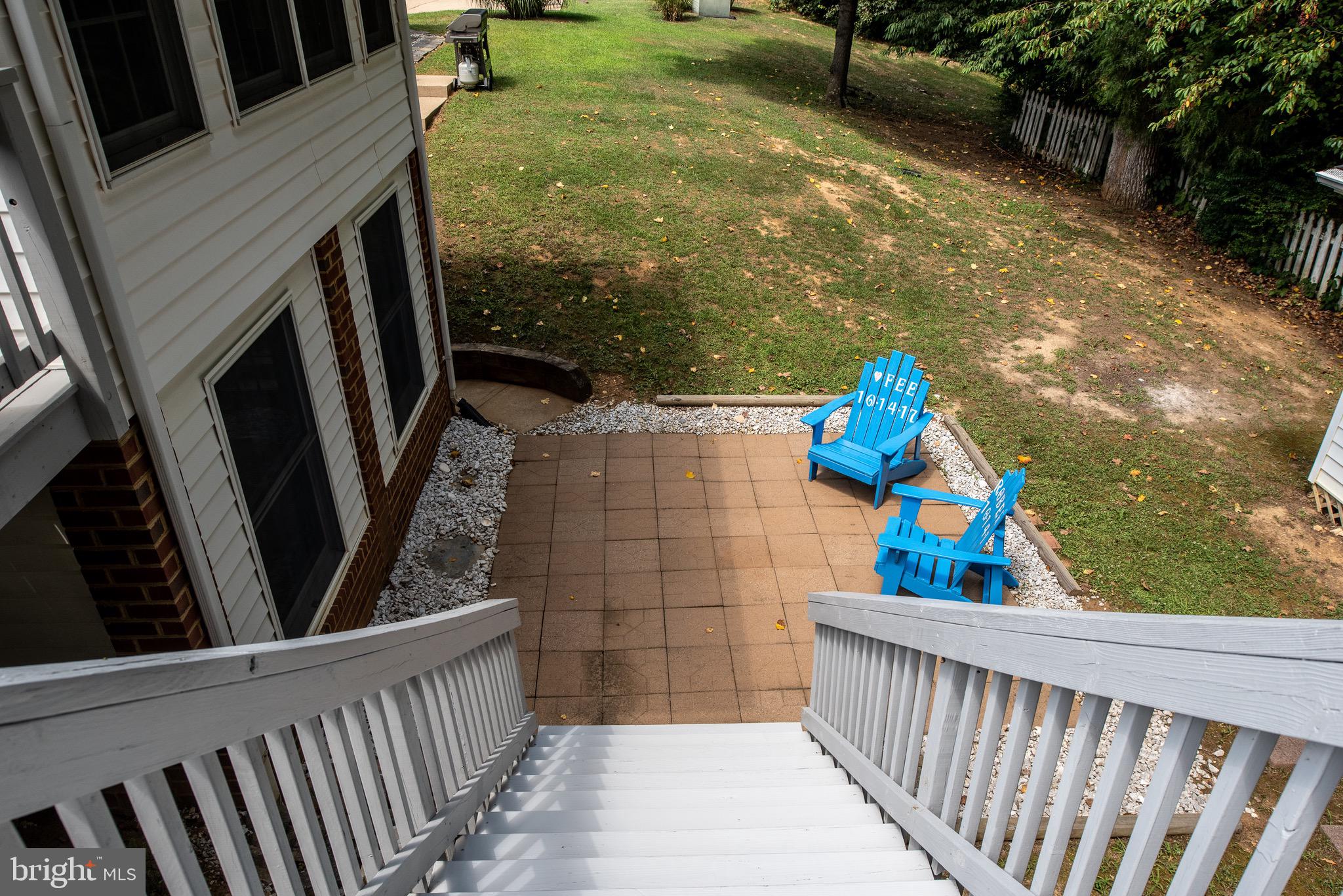 RIDGE POINTE - Residential