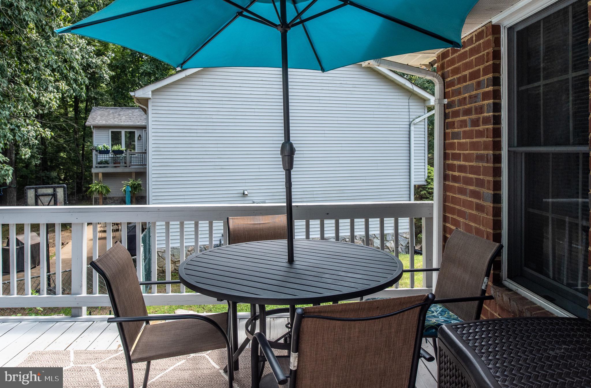 RIDGE POINTE - Residential