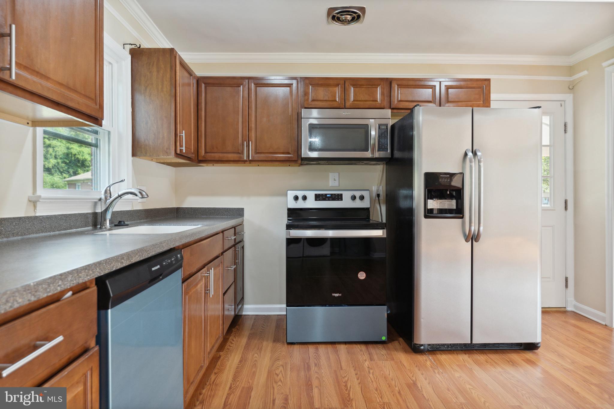 HORSE SHOE ROAD - Residential