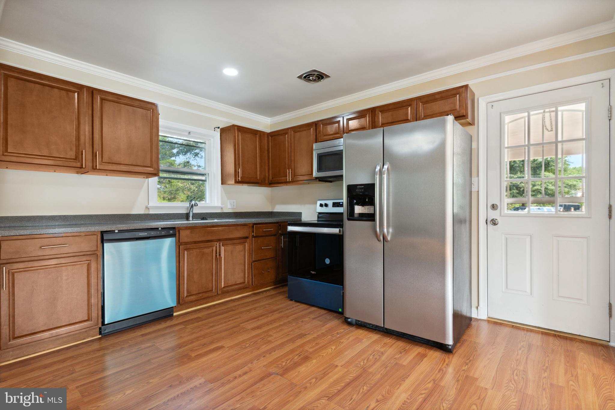 HORSE SHOE ROAD - Residential