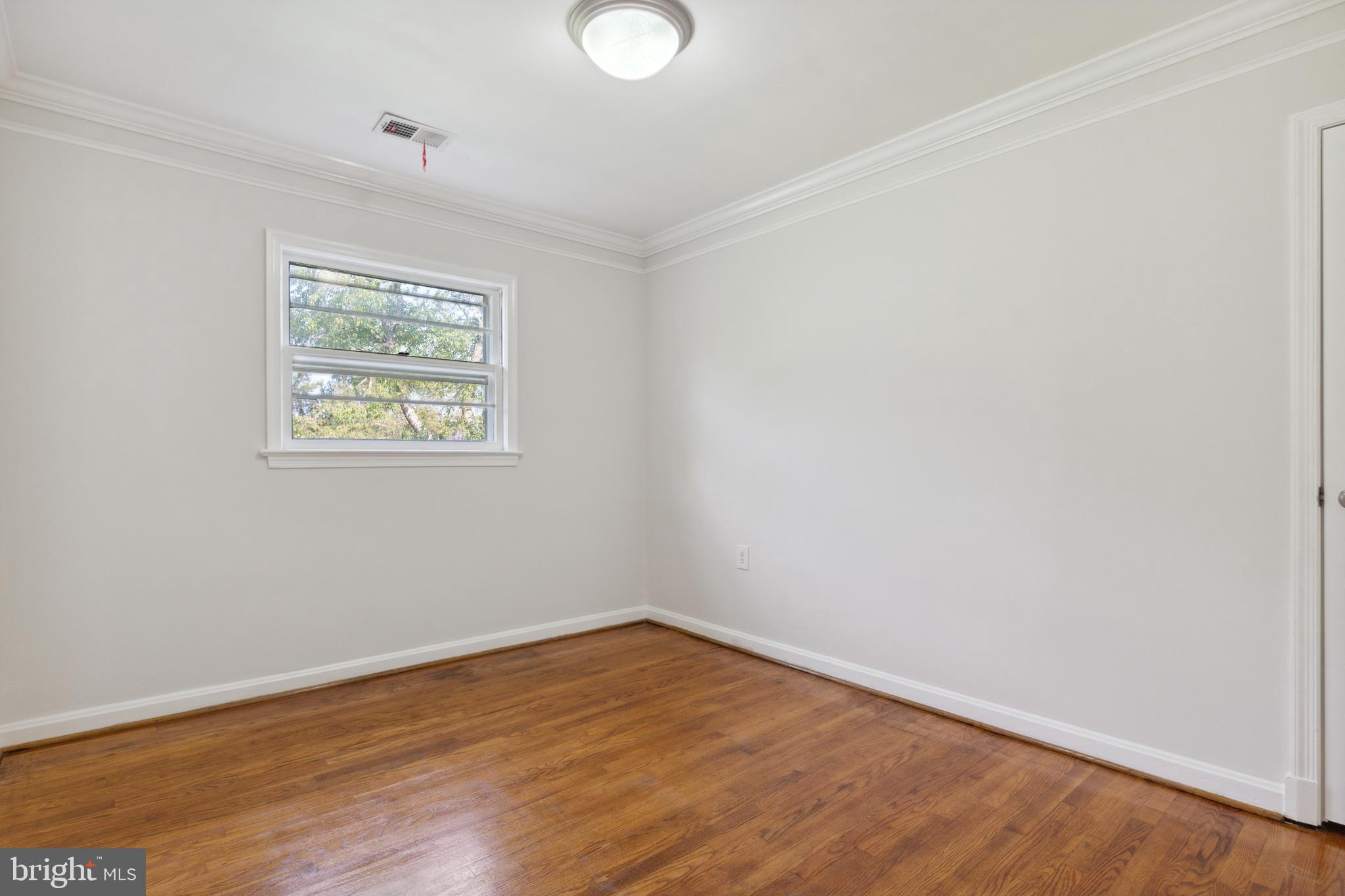 HORSE SHOE ROAD - Residential