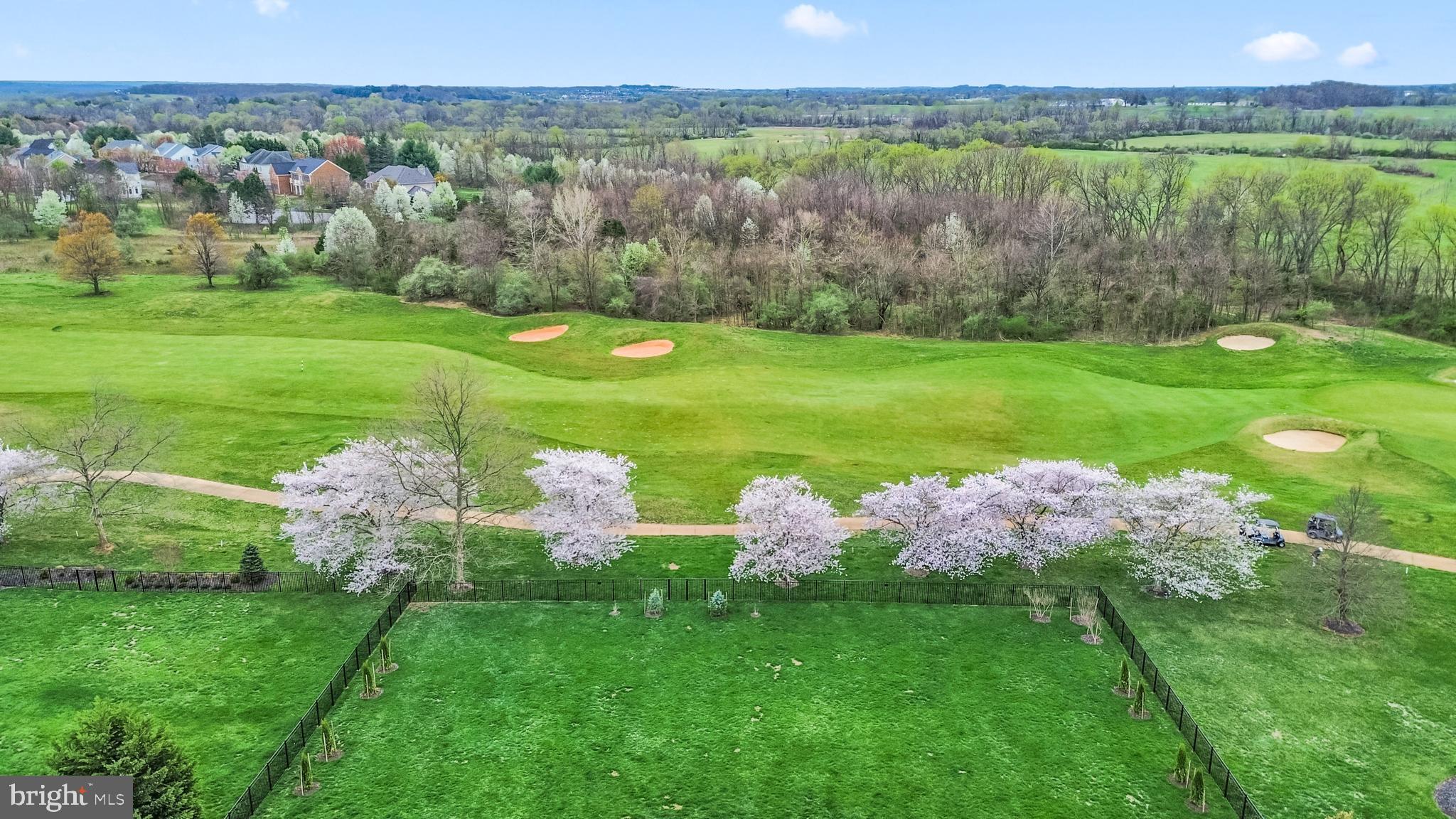 RASPBERRY FALLS - Residential