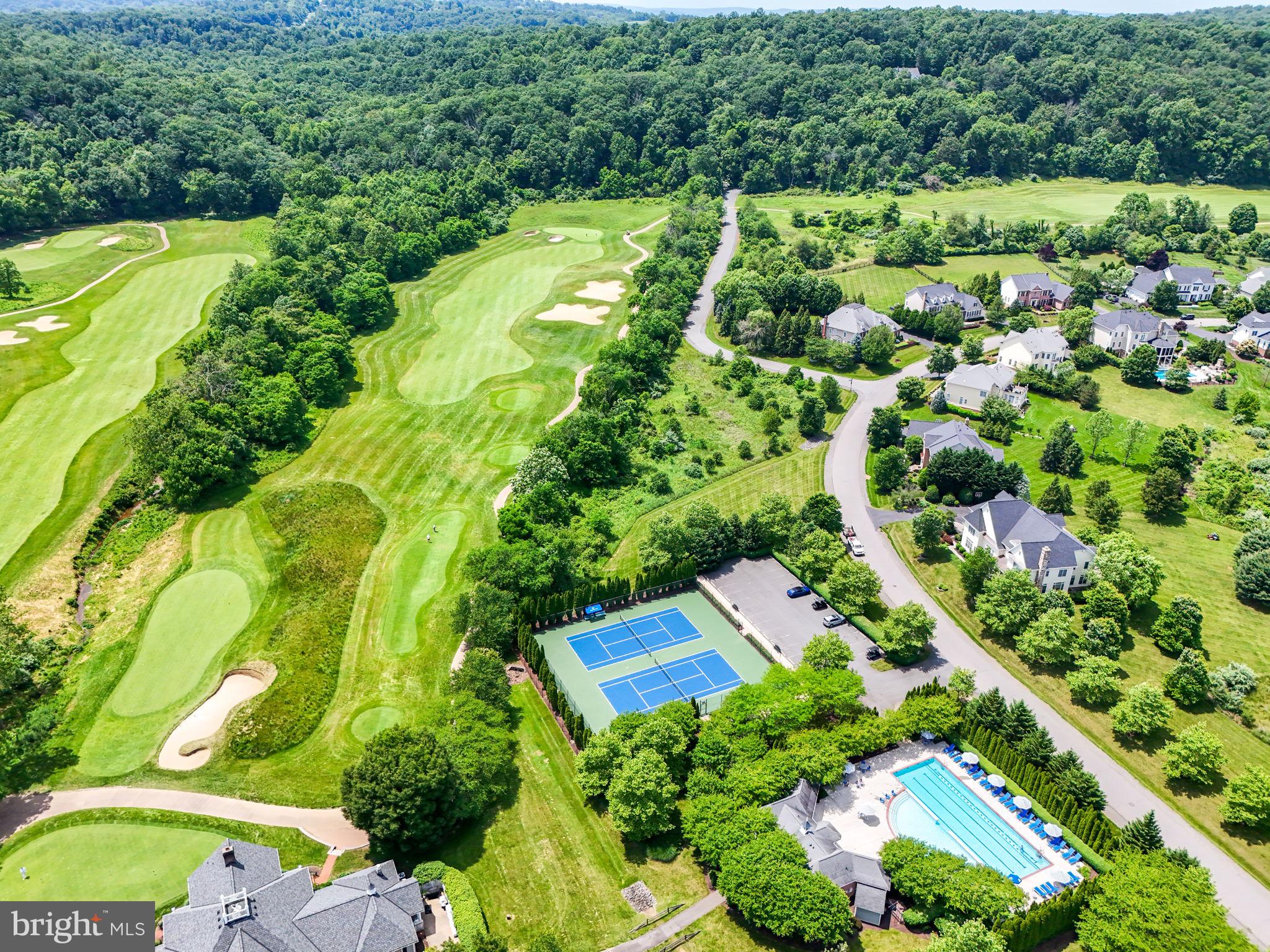 RASPBERRY FALLS - Residential