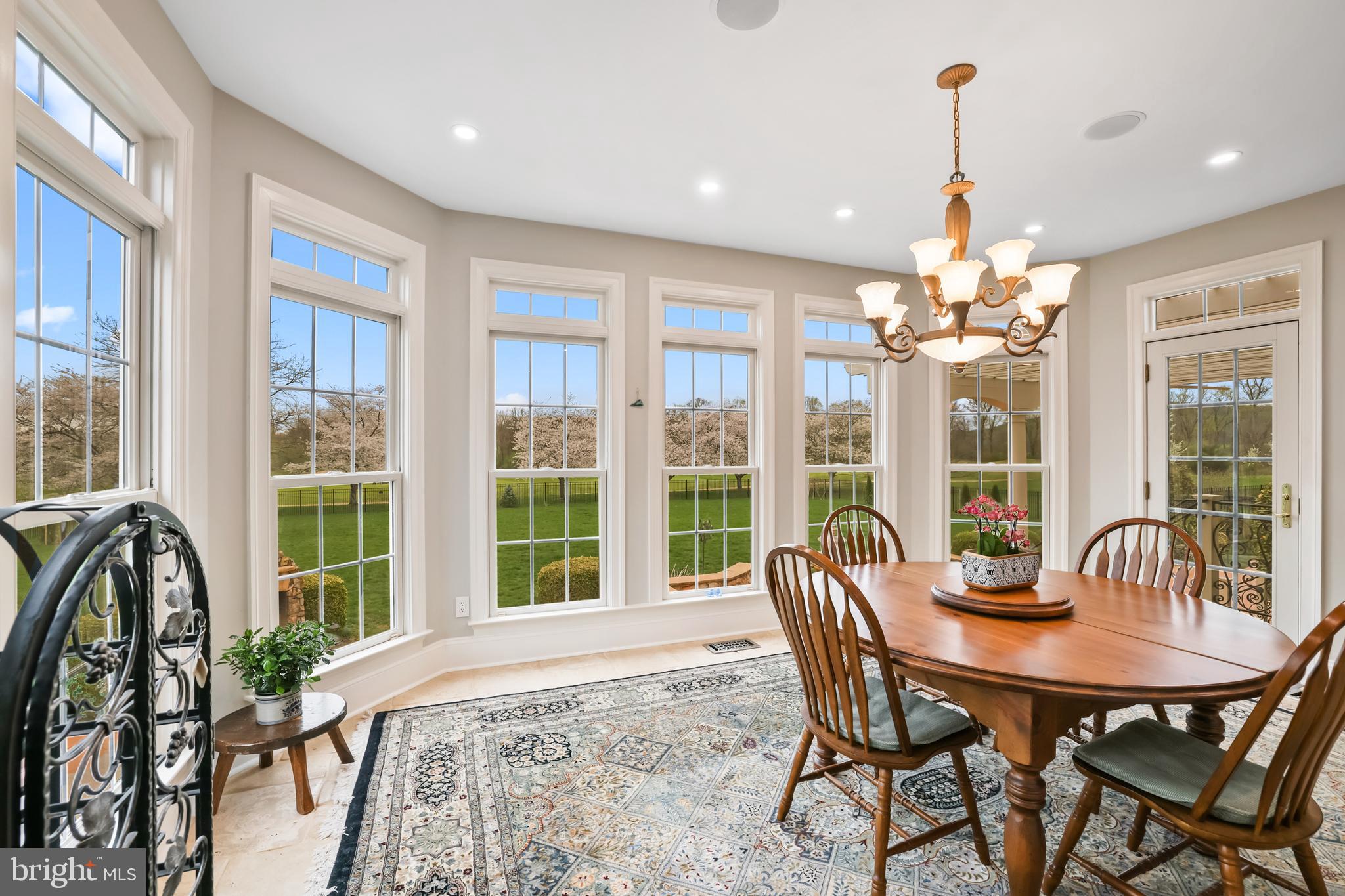 RASPBERRY FALLS - Residential