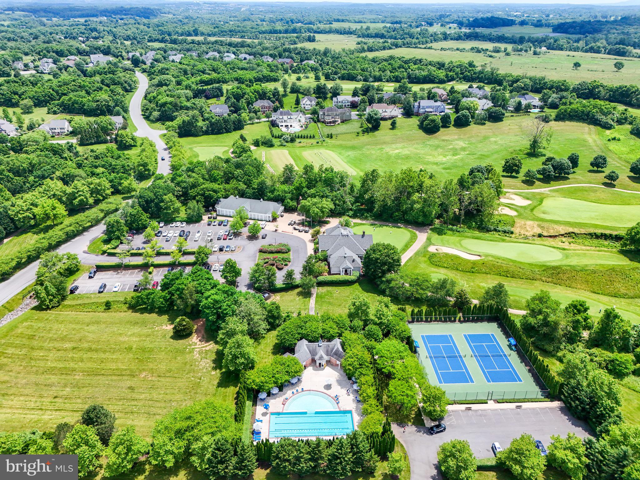 RASPBERRY FALLS - Residential