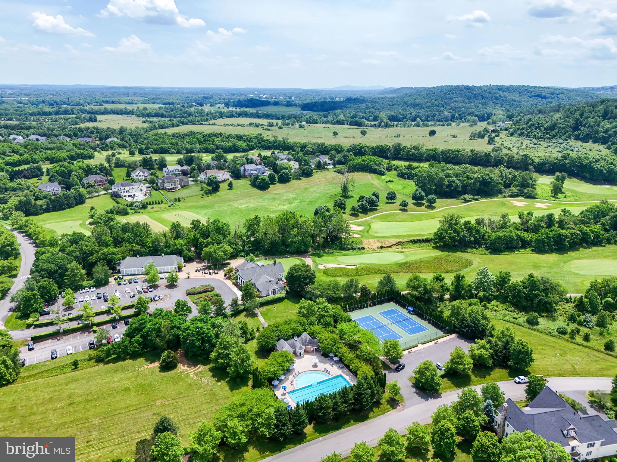 RASPBERRY FALLS - Residential