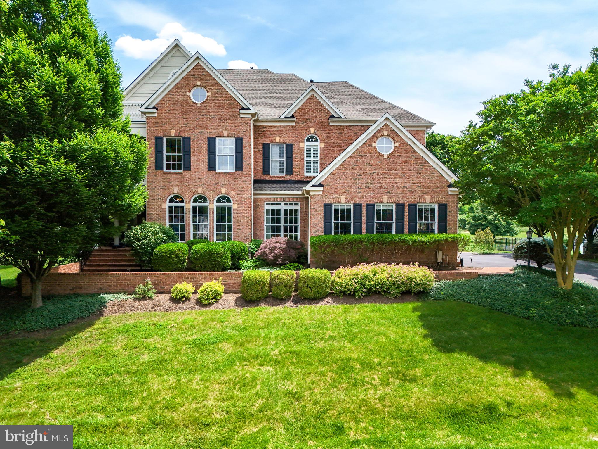 RASPBERRY FALLS - Residential