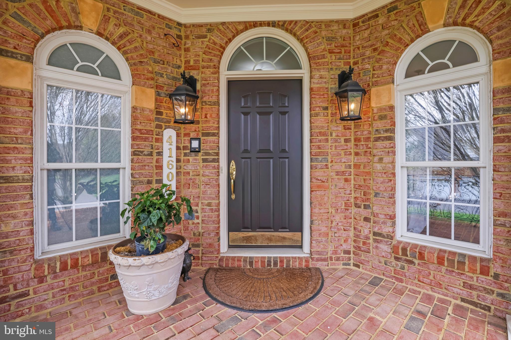 RASPBERRY FALLS - Residential