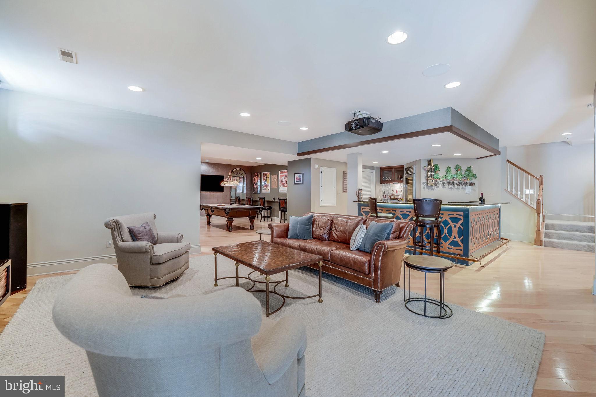 RASPBERRY FALLS - Residential