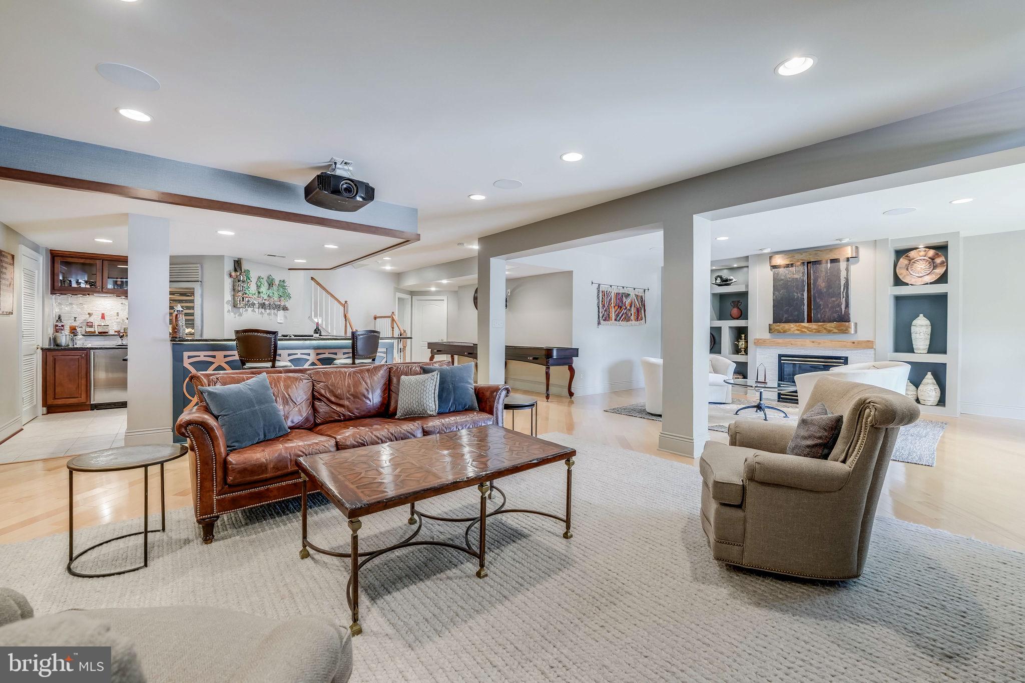 RASPBERRY FALLS - Residential