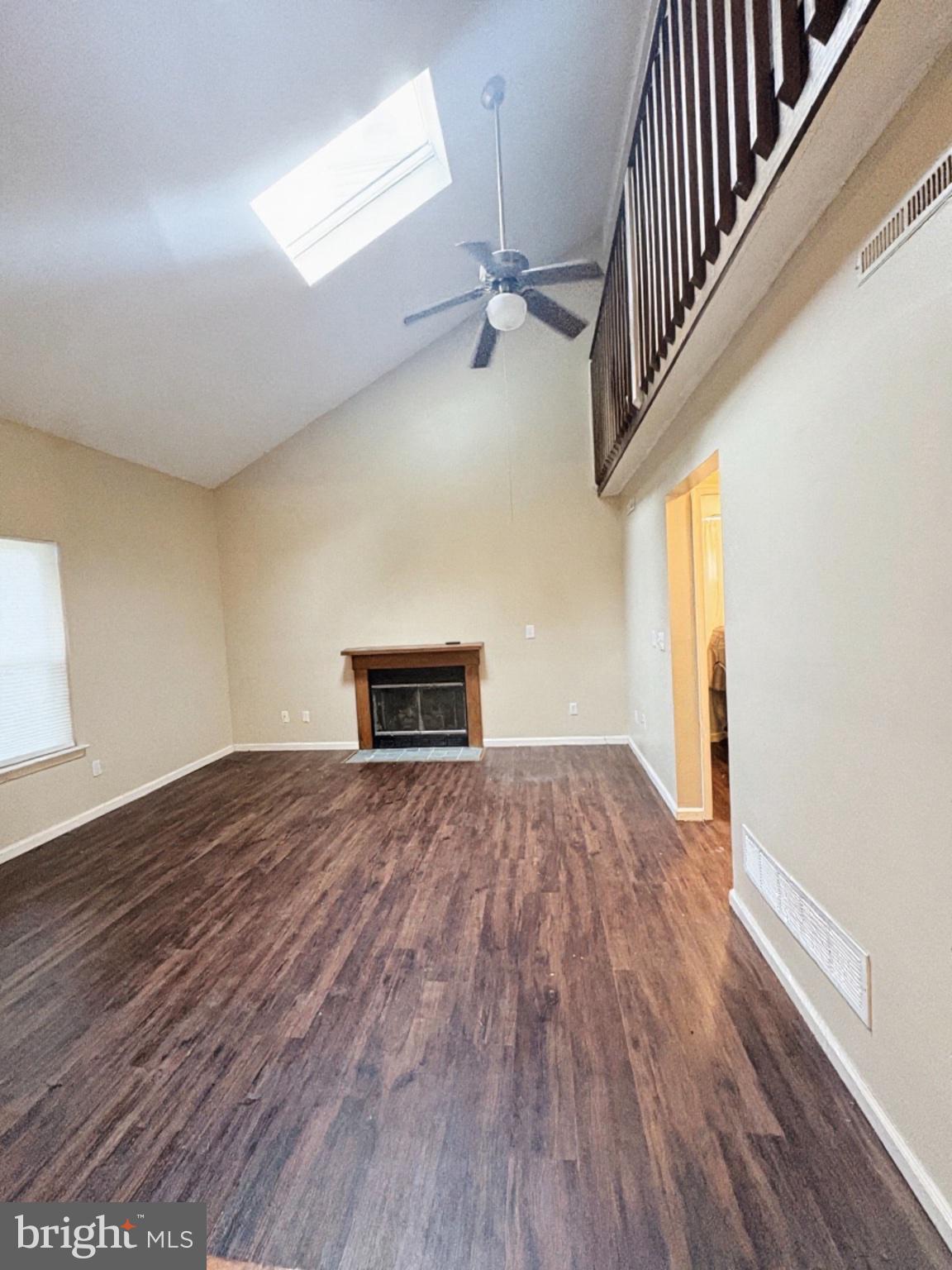1243 S FARMVIEW DRIVE