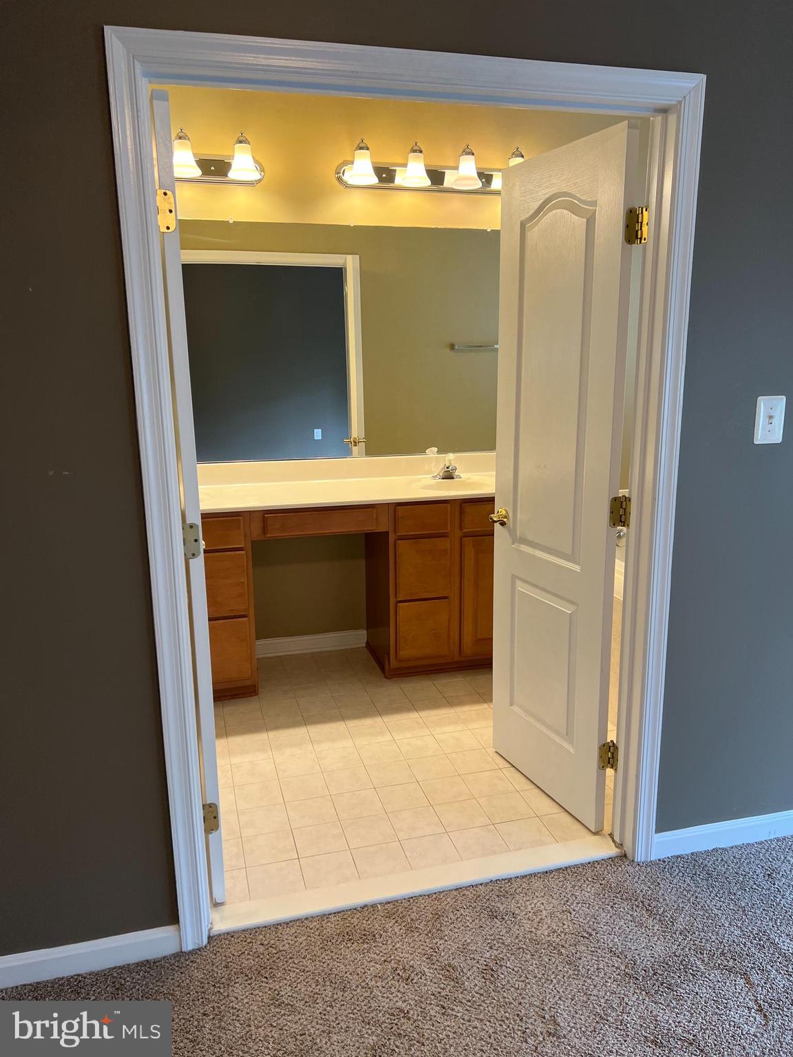 STONE RIDGE - Residential Lease