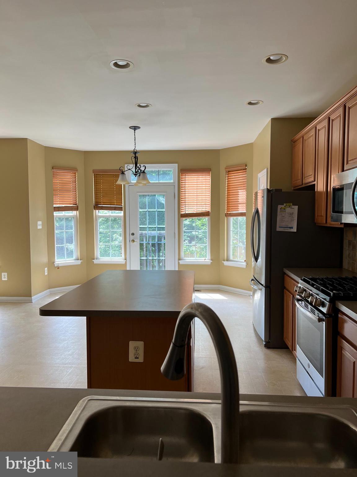 STONE RIDGE - Residential Lease