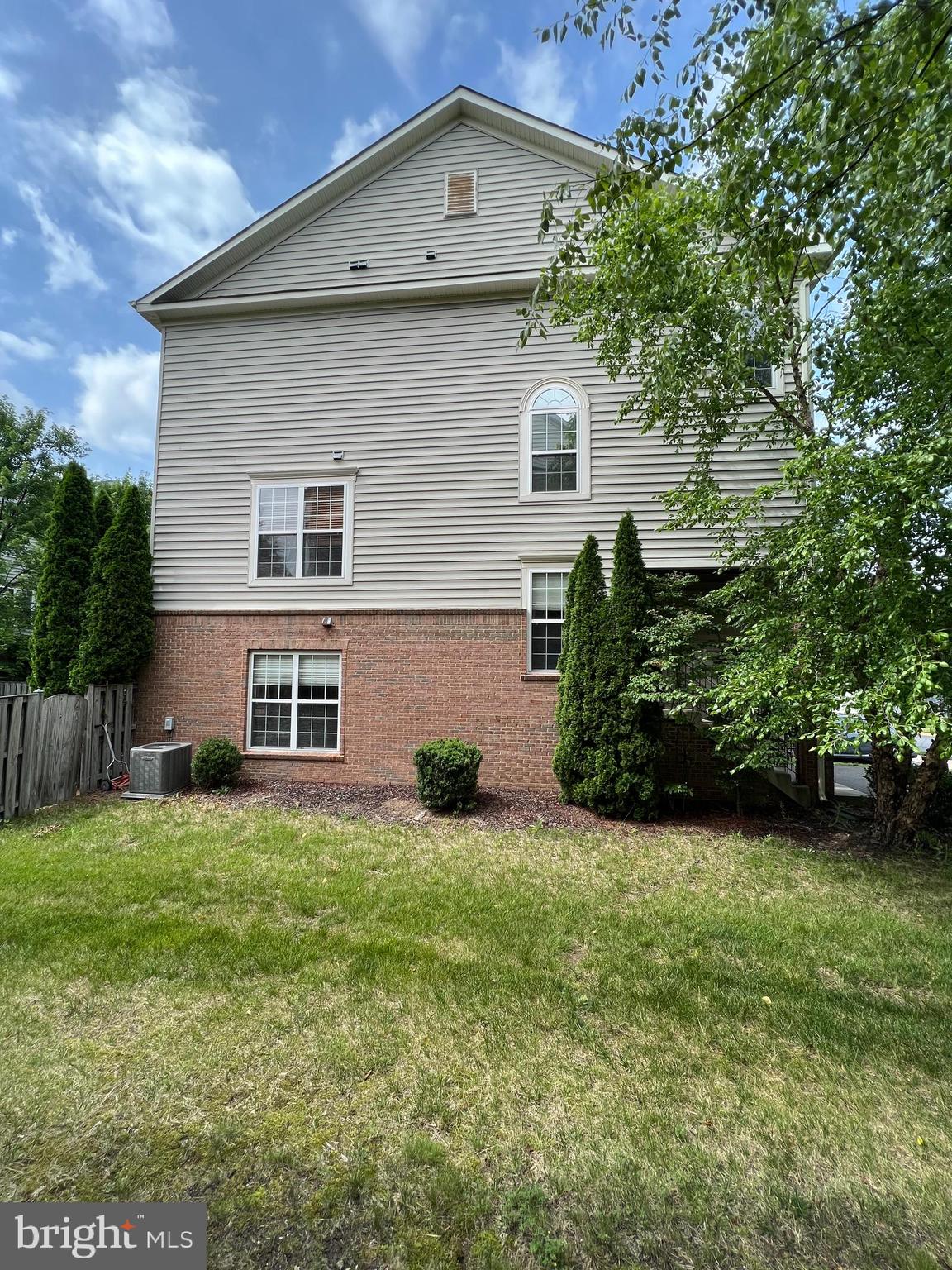 STONE RIDGE - Residential Lease