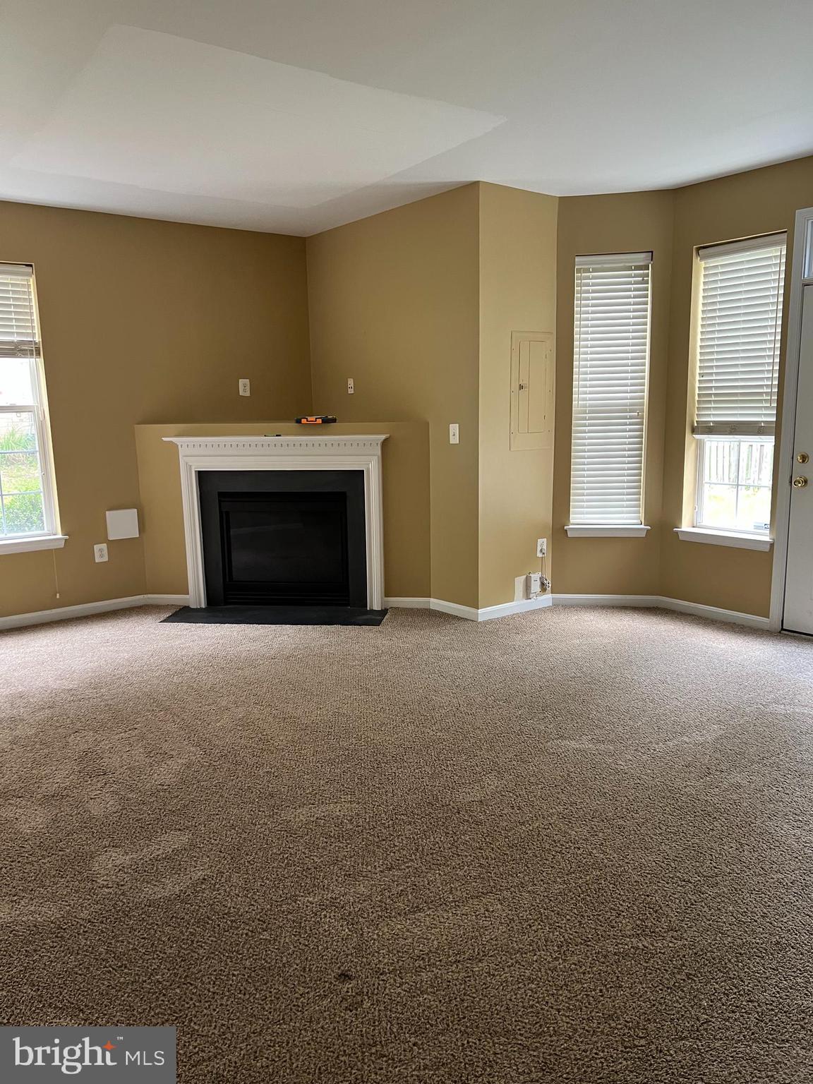 STONE RIDGE - Residential Lease